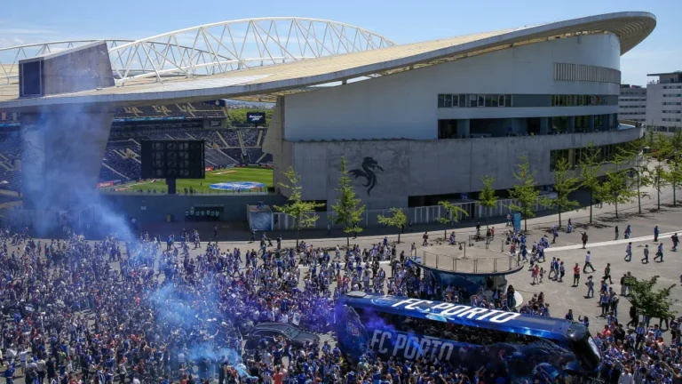 FC Porto-Arouca: Dragão vai ferver em duelo que vale liderança isolada