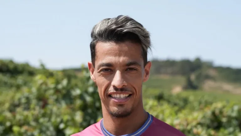 Oficial: Amine Oudrhiri volta a Portugal e reforça o Torreense