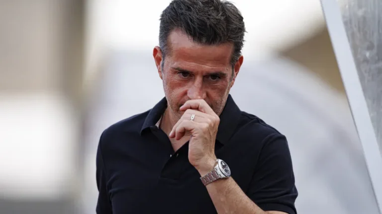 Marco Silva repreende Lukebakio e admite: “Trubin? Chateado, triste…”