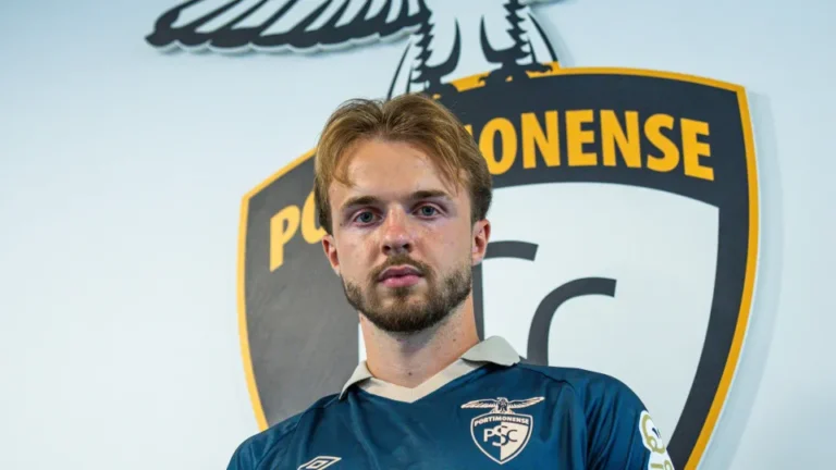 Oficial: Georgii Tunguliiadi assina pelo Portimonense por três épocas