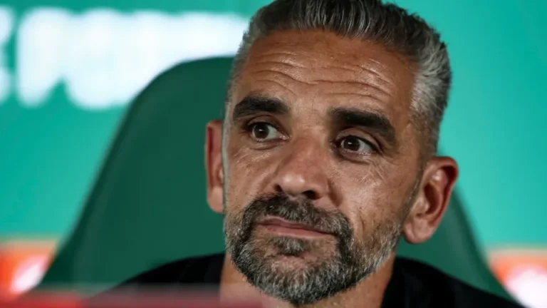 EM DIRETO: Rui Borges faz a antevisao ao Famalicão-Sporting