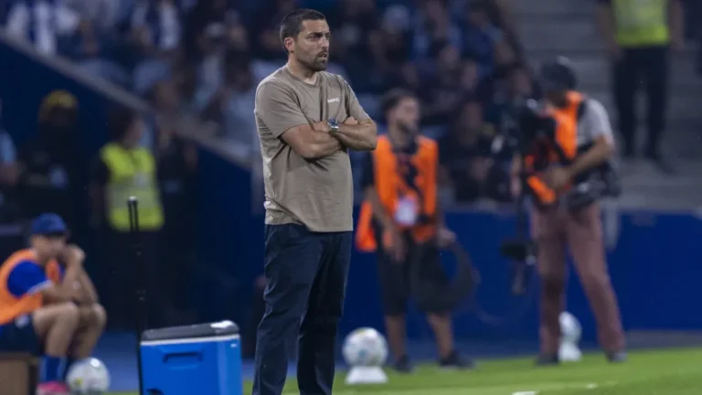 Que Froholdt recupere rápido, faz falta, é um grande craque da I Liga