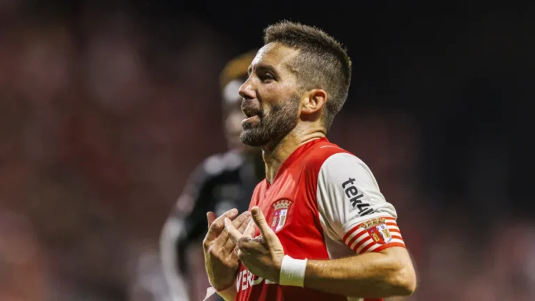 ‘Quarentão’ João Moutinho “transmite competição e profissionalismo”