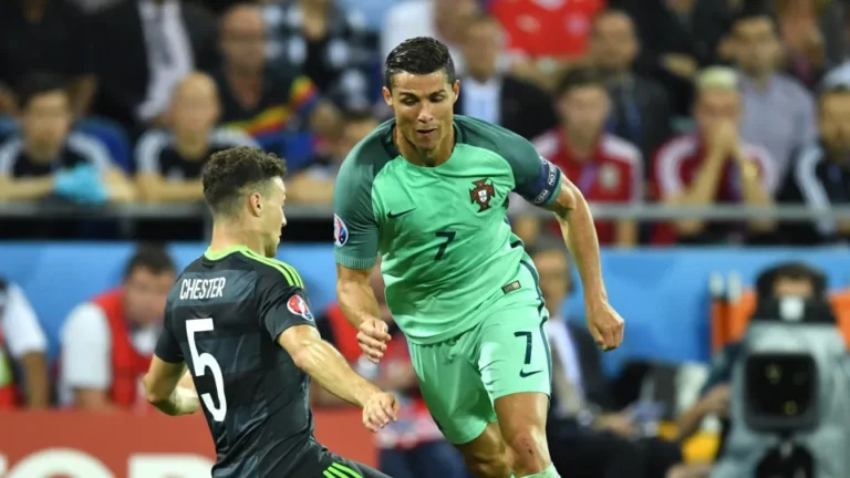 Reencontro entre Portugal e Gales após as meias do Euro2016