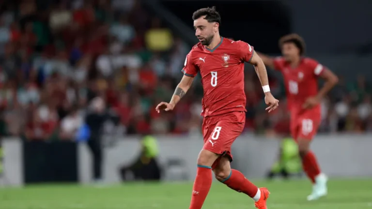 Bruno Fernandes ausente do último treino e deve falhar Noruega