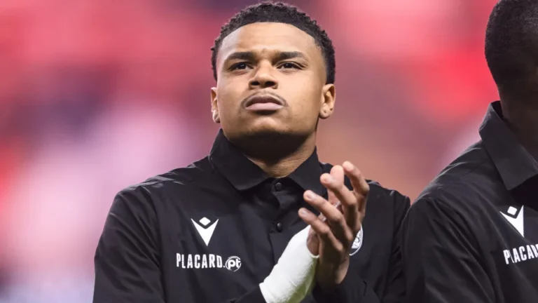 Vitória SC faturou mais de 20 milhões no mercado de verão