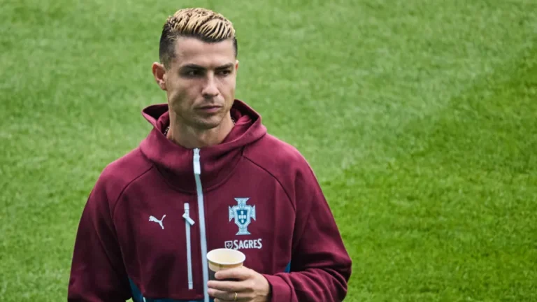 Onde vai Cristiano? Da ausência no treino ao voo mistério. O que se sabe