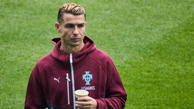 Onde vai Cristiano? Da ausência no treino ao voo mistério. O que se sabe