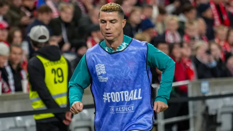 Ronaldo abandonou estágio da seleção portuguesa 23 anos depois da estreia