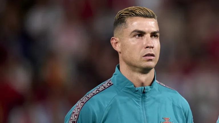 Cristiano Ronaldo exigiu respeito e Jorge Jesus não lhe deu