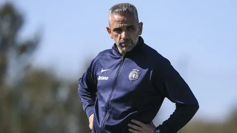 Da defesa ao ataque. Miúdos batem à porta de Rui Borges no Sporting