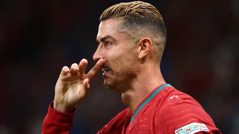 “Agarro na mala e vou embora”. Como Cristiano Ronaldo abandonou a seleção