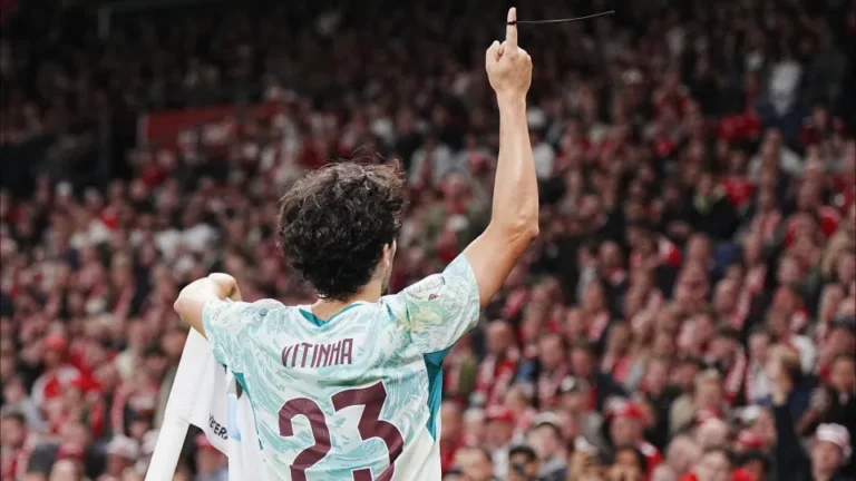 Vitinha feliz pela estreia a marcar: “Mais vale tarde do que nunca”