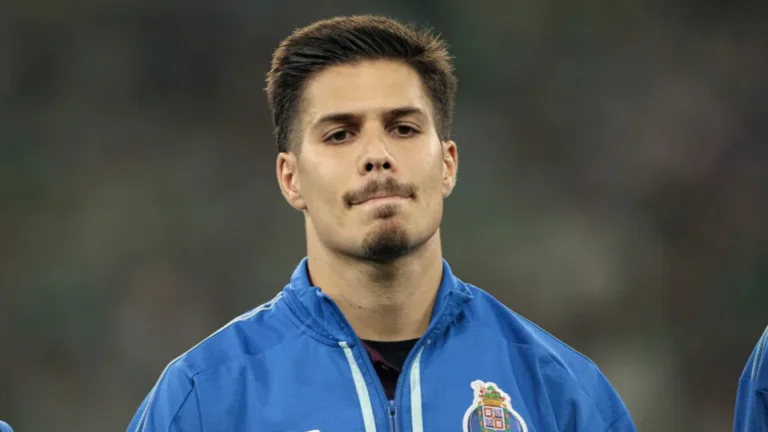 Vida mais complicada do que nunca para Francisco Moura no FC Porto