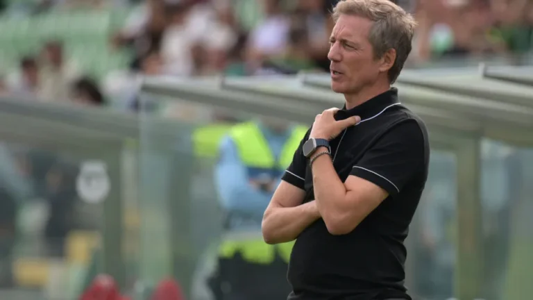 Técnico do Nacional de saída ao fim de apenas quatro jogos