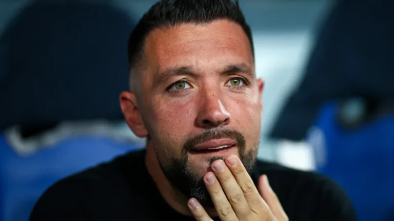 A reação de Farioli à nova derrota do FC Porto na Liga dos Campeões