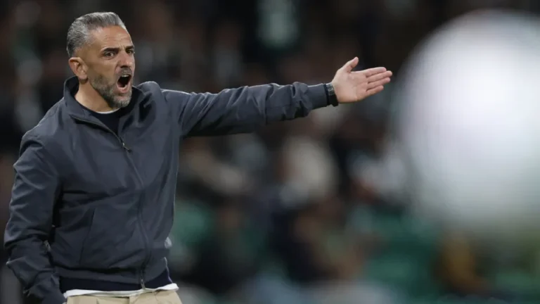 A reação de Rui Borges à primeira derrota do Sporting na Champions