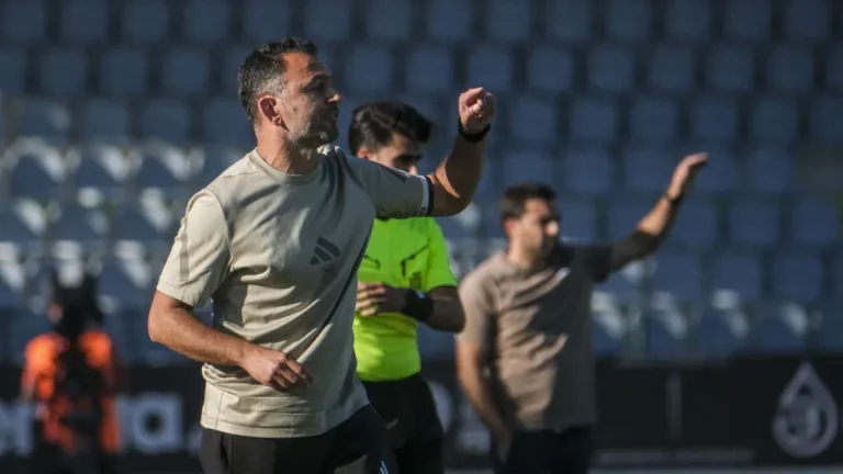 Ambição é mostrar um nível superior do que tivemos face ao Santa Clara